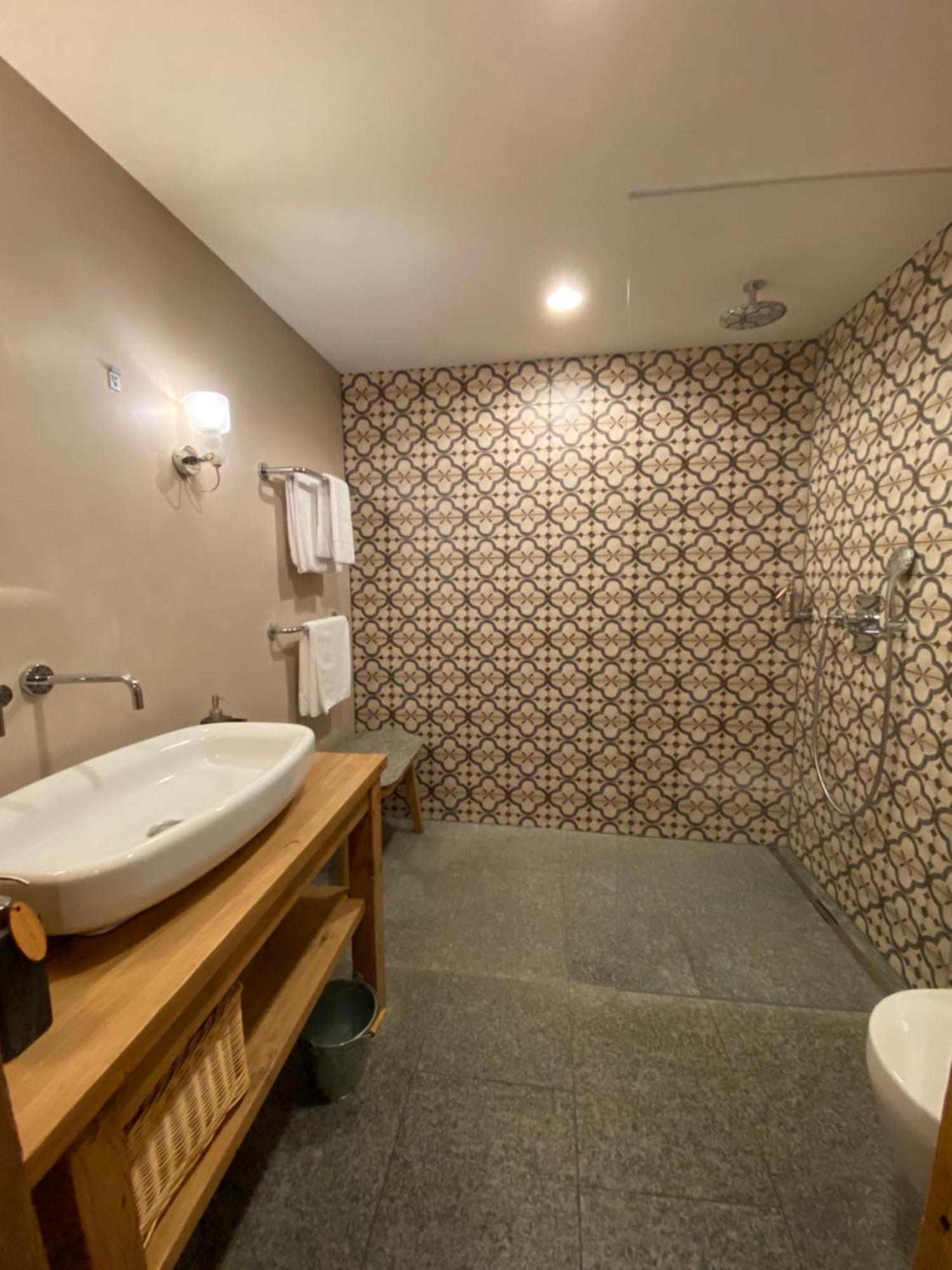Maiensaesshotel Guarda Val Lenzerheide Eksteriør billede