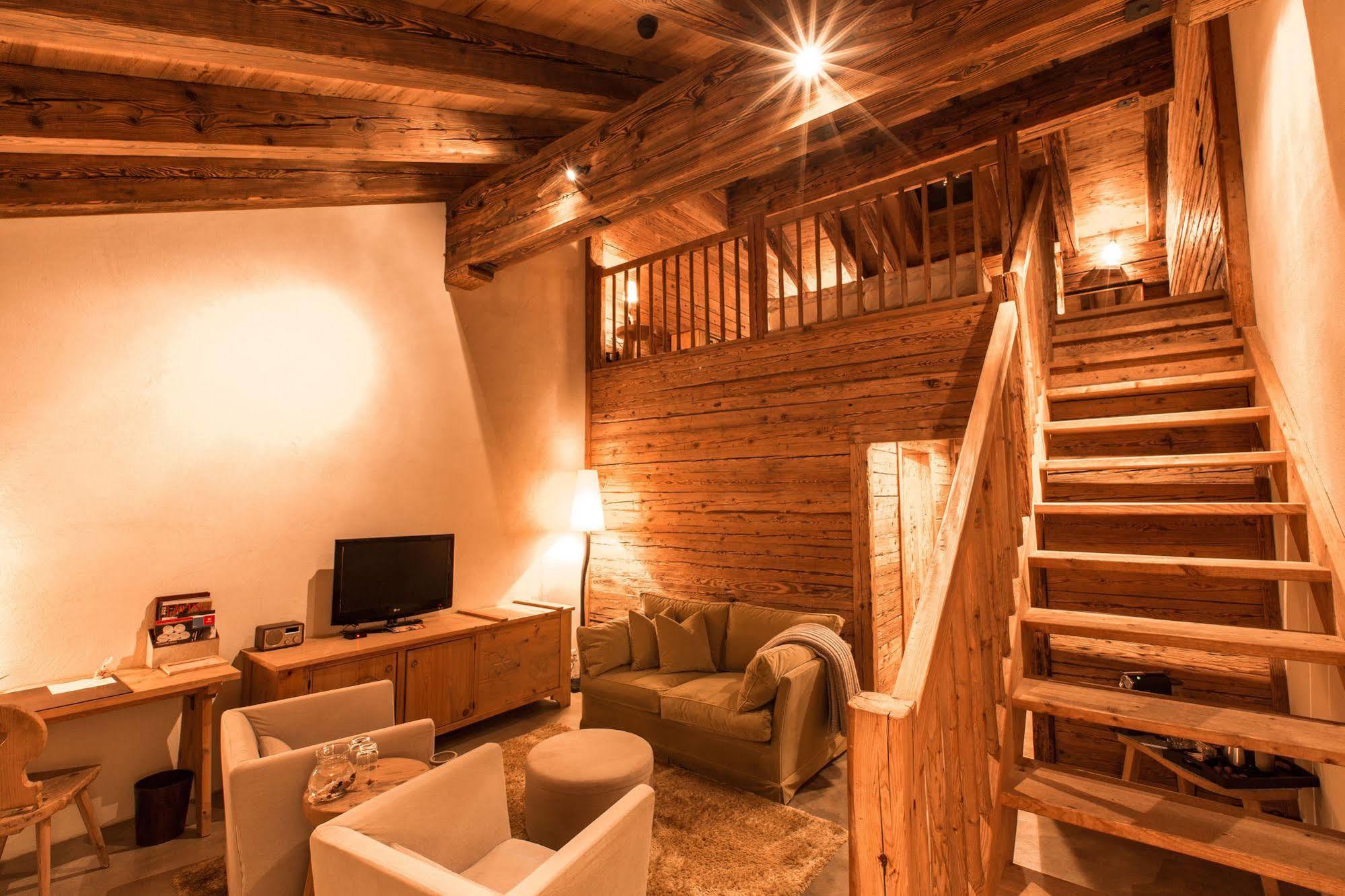 Maiensaesshotel Guarda Val Lenzerheide Eksteriør billede
